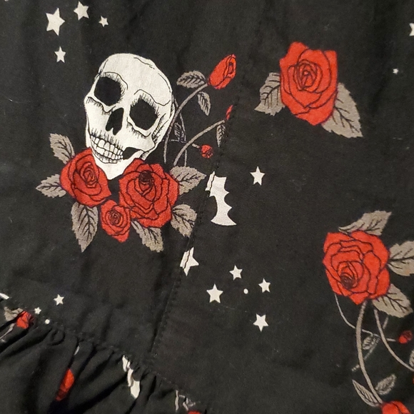 Floral Skull Print Black Dress - Picture 2 of 7